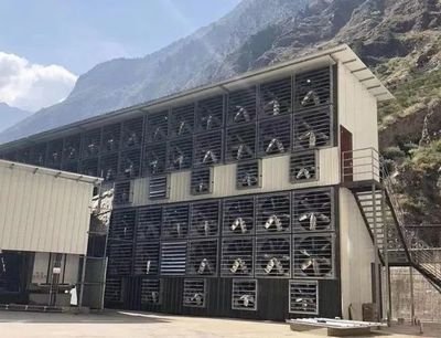 A modern mining farm powered by renewable energy
